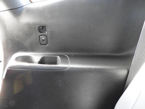 Used 2022 Buick Enclave Essence w/ Experience Buick Package FWD image 37