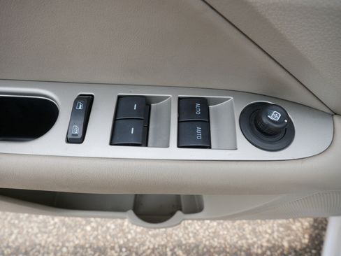 Used 2011 Ford Fusion SEL FWD image 20