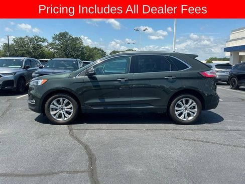 Used 2023 Ford Edge Titanium AWD/4WD image 2