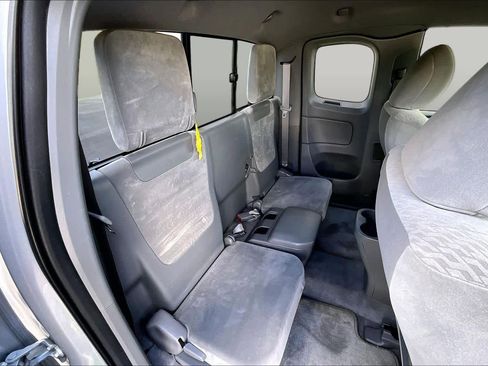 Used 2010 Toyota Tacoma 4x4 Access Cab image 18