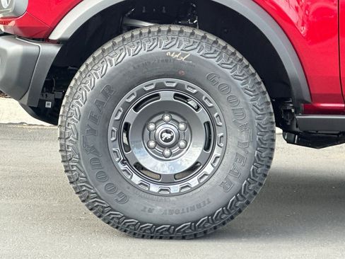 New 2025 Ford Bronco Badlands w/ Sasquatch Package image 26