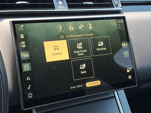 Used 2025 Land Rover Range Rover Velar Dynamic SE AWD/4WD image 26