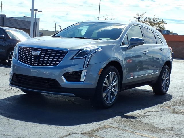 Used 2024 Cadillac XT5 Premium Luxury AWD/4WD image 3