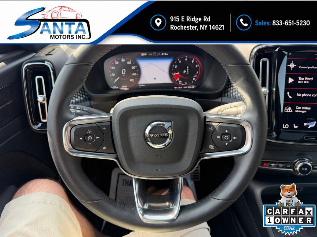 Used 2022 Volvo XC40 T5 R-Design AWD/4WD image 7