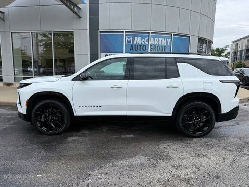 Used 2024 Chevrolet Traverse RS AWD/4WD image 2