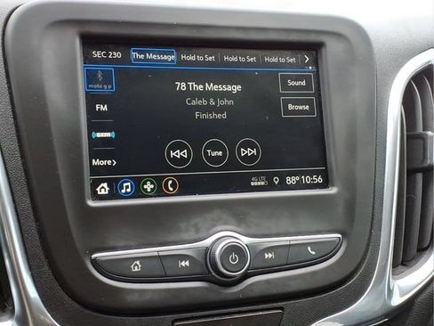 Used 2019 Chevrolet Equinox LT FWD image 9