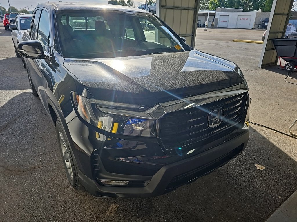 Used 2023 Honda Ridgeline RTL-E image 1