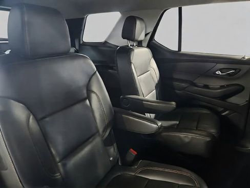Used 2019 Chevrolet Traverse LT w/ LT Premium Package AWD/4WD image 25
