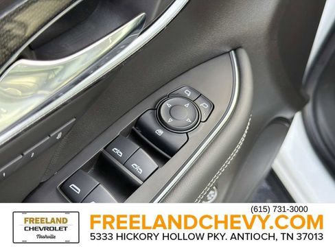 Used 2021 Buick Envision Essence image 22