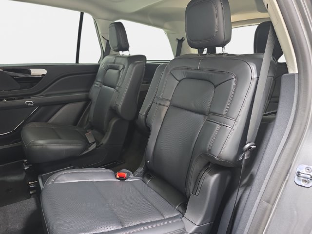 New 2027 Lincoln Aviator Reserve AWD/4WD image 11