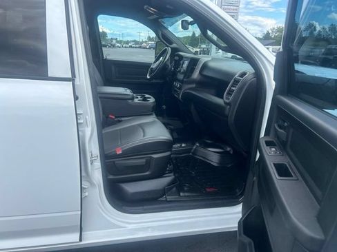 Used 2024 RAM 3500 Tradesman w/ Chrome Appearance Group AWD/4WD image 38