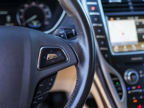 Used 2018 Lincoln MKX Select w/ Select Plus Package image 13