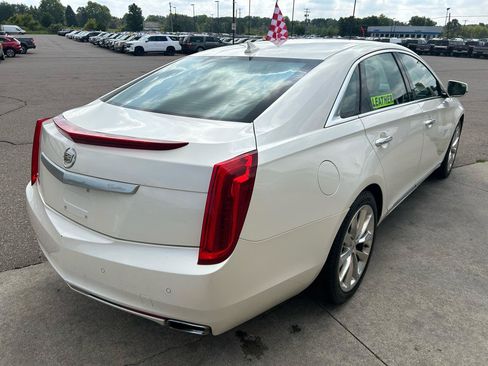 Used 2013 Cadillac XTS Luxury w/ Driver Awareness Package FWD image 5