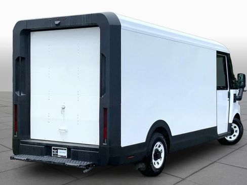 Used 2025 Chevrolet Brightdrop 600 FWD image 11