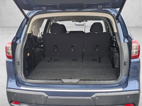 Used 2020 Subaru Ascent Premium w/ Convenience Package image 6