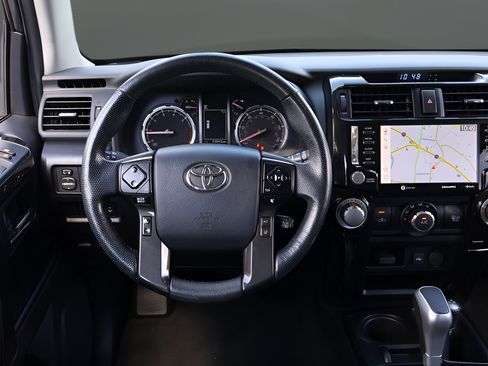 Used 2024 Toyota 4Runner TRD Off-Road Premium w/ Moonroof Package AWD/4WD image 14