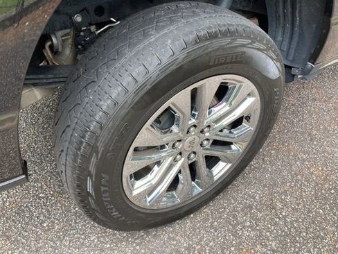 Used 2024 Ford F150 King Ranch w/ FX4 Off-Road Package image 15