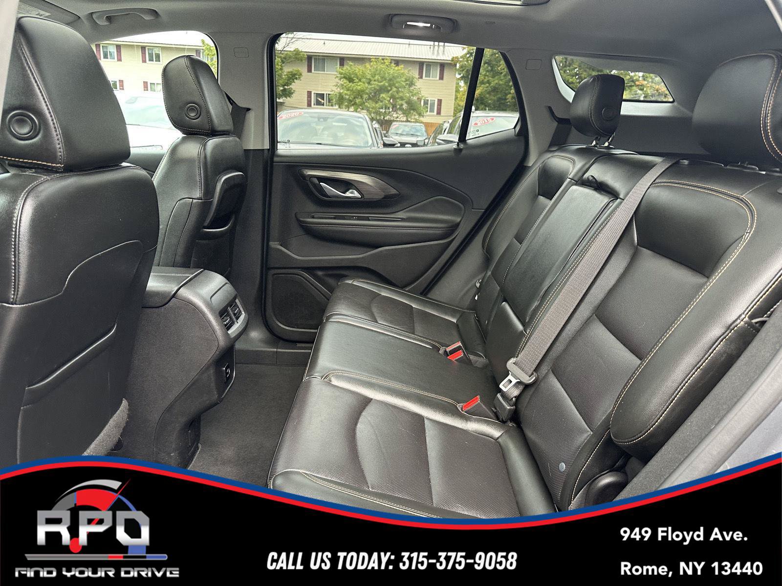 Used 2018 GMC Terrain SLT w/ Preferred Package AWD/4WD image 23