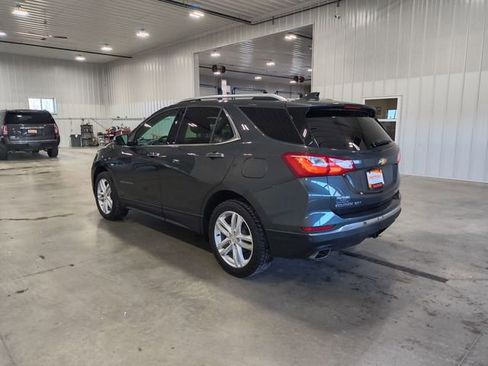 Used 2020 Chevrolet Equinox Premier AWD/4WD image 6