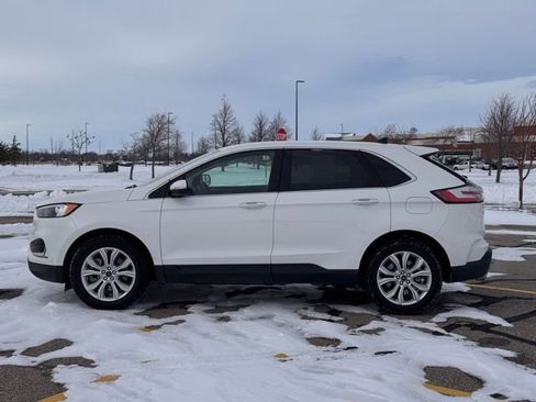 Used 2023 Ford Edge Titanium image 34