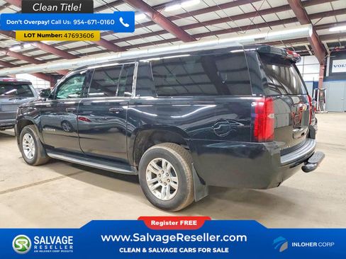 Used 2018 Chevrolet Suburban LT image 3