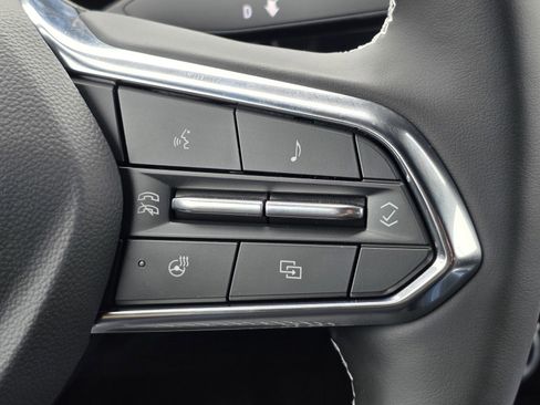 New 2026 Chevrolet Equinox EV LT w/ LPO, Blackout Package image 31