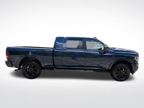 Used 2023 RAM 2500 Limited w/ Night Edition AWD/4WD image 8