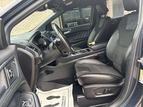 Used 2023 Ford Edge ST AWD/4WD image 3