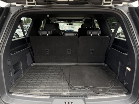 Used 2023 Lincoln Navigator L Reserve RWD image 33