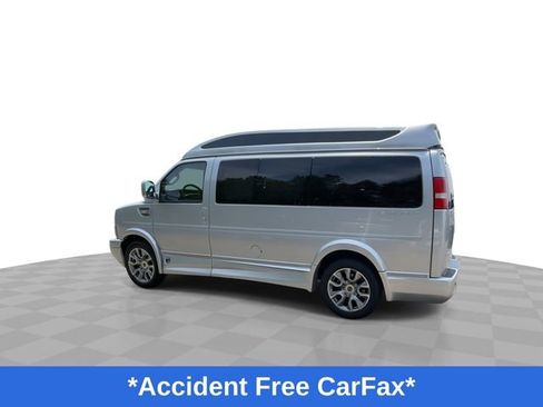 Used 2025 GMC Savana 2500 w/ Driver Convenience Package RWD image 7