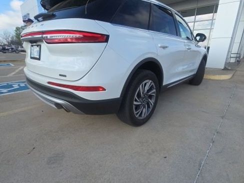 Used 2024 Lincoln Corsair FWD w/ Equipment Group 101A image 3
