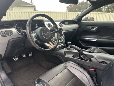 Used 2015 Ford Mustang GT Premium image 17