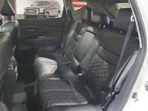 Used 2019 Nissan Murano Platinum w/ Cargo Package image 25