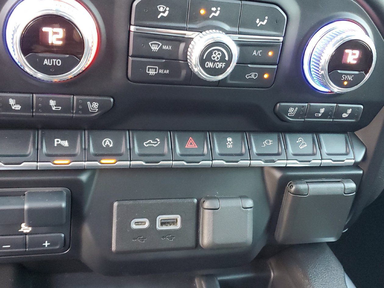 Used 2021 GMC Sierra 1500 Denali AWD/4WD image 24