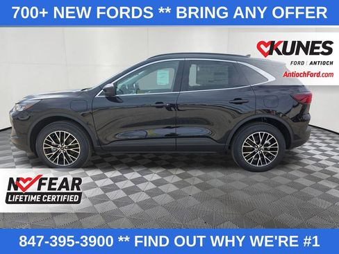 New 2026 Ford Escape SE FWD image 4