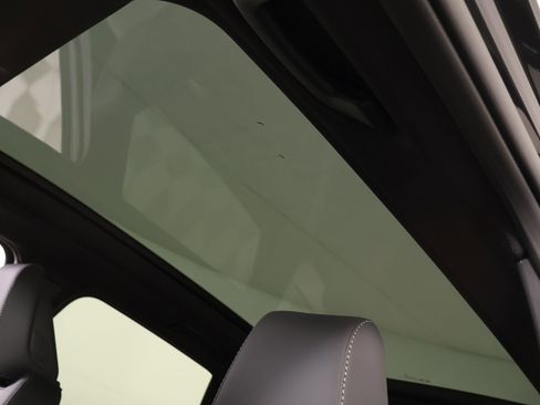 New 2026 BMW X3 xDrive30 w/ Premium Package image 15