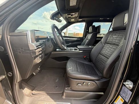 Certified 2025 Cadillac Escalade V AWD/4WD image 29