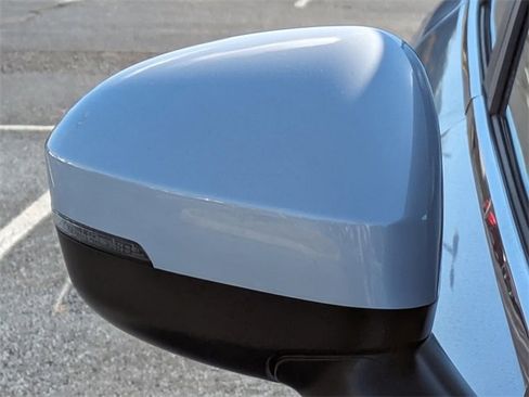 New 2025 Mitsubishi Outlander ES image 12