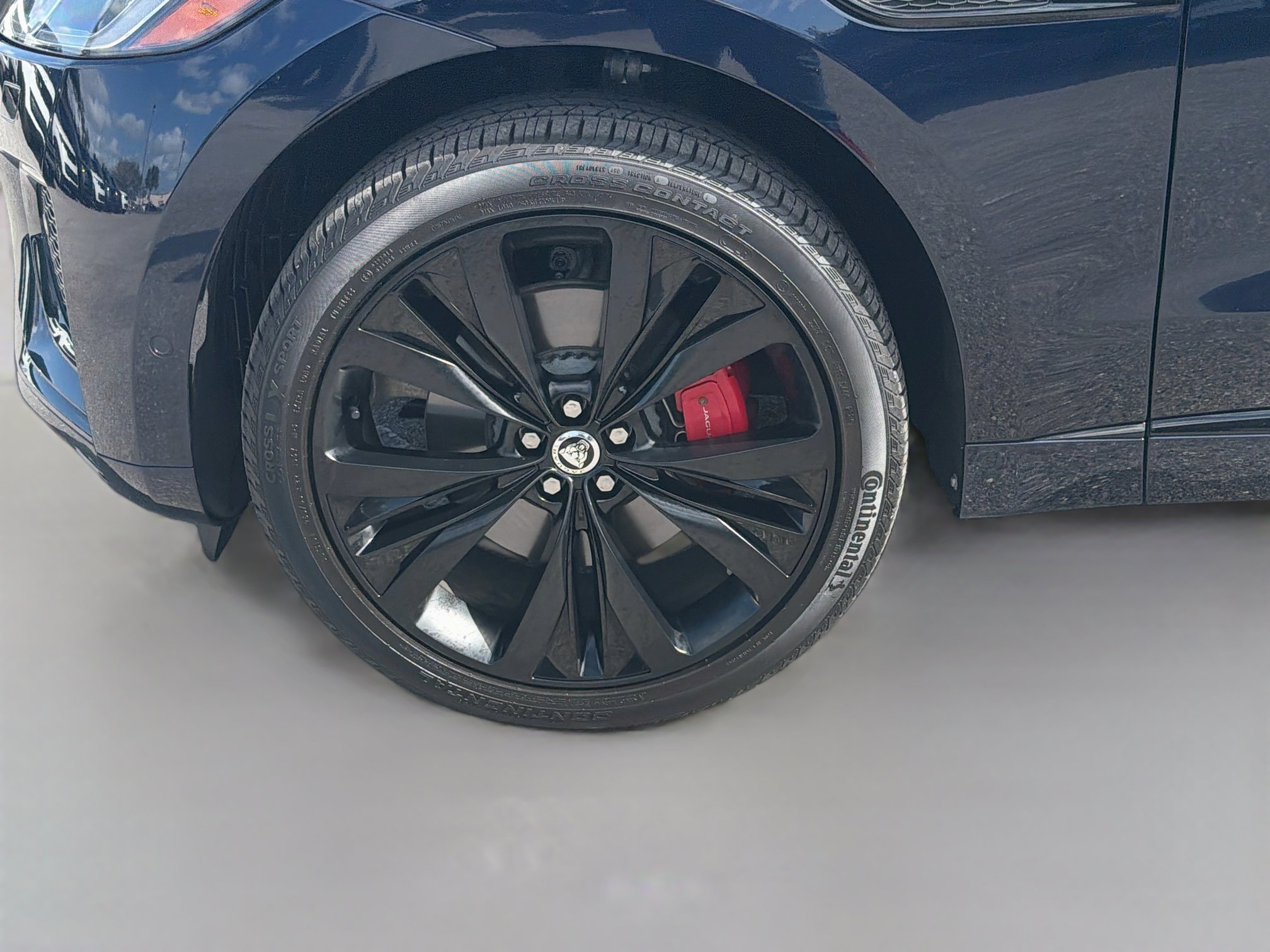 Used 2026 Jaguar F-PACE R-Dynamic S AWD/4WD image 42