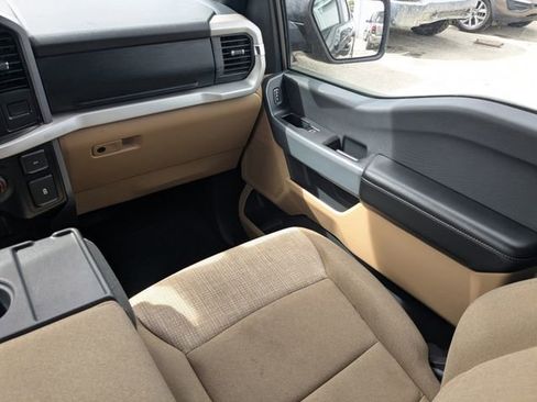 Used 2023 Ford F150 XLT image 18