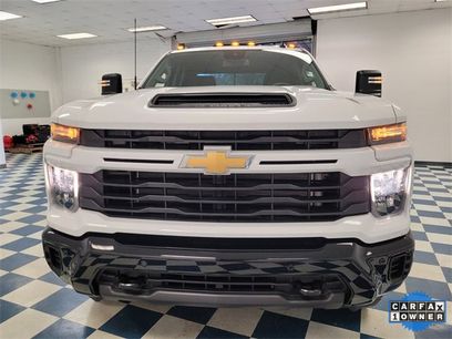 Used 2025 Chevrolet Silverado 2500 Custom w/ Custom Value Package