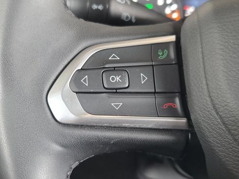 Used 2025 Jeep Compass Limited AWD/4WD image 8