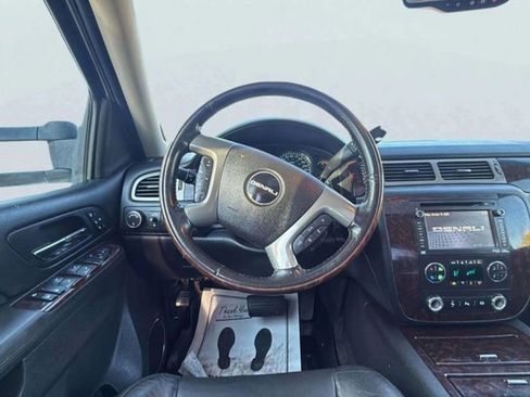Used 2014 GMC Sierra 3500 Denali image 13