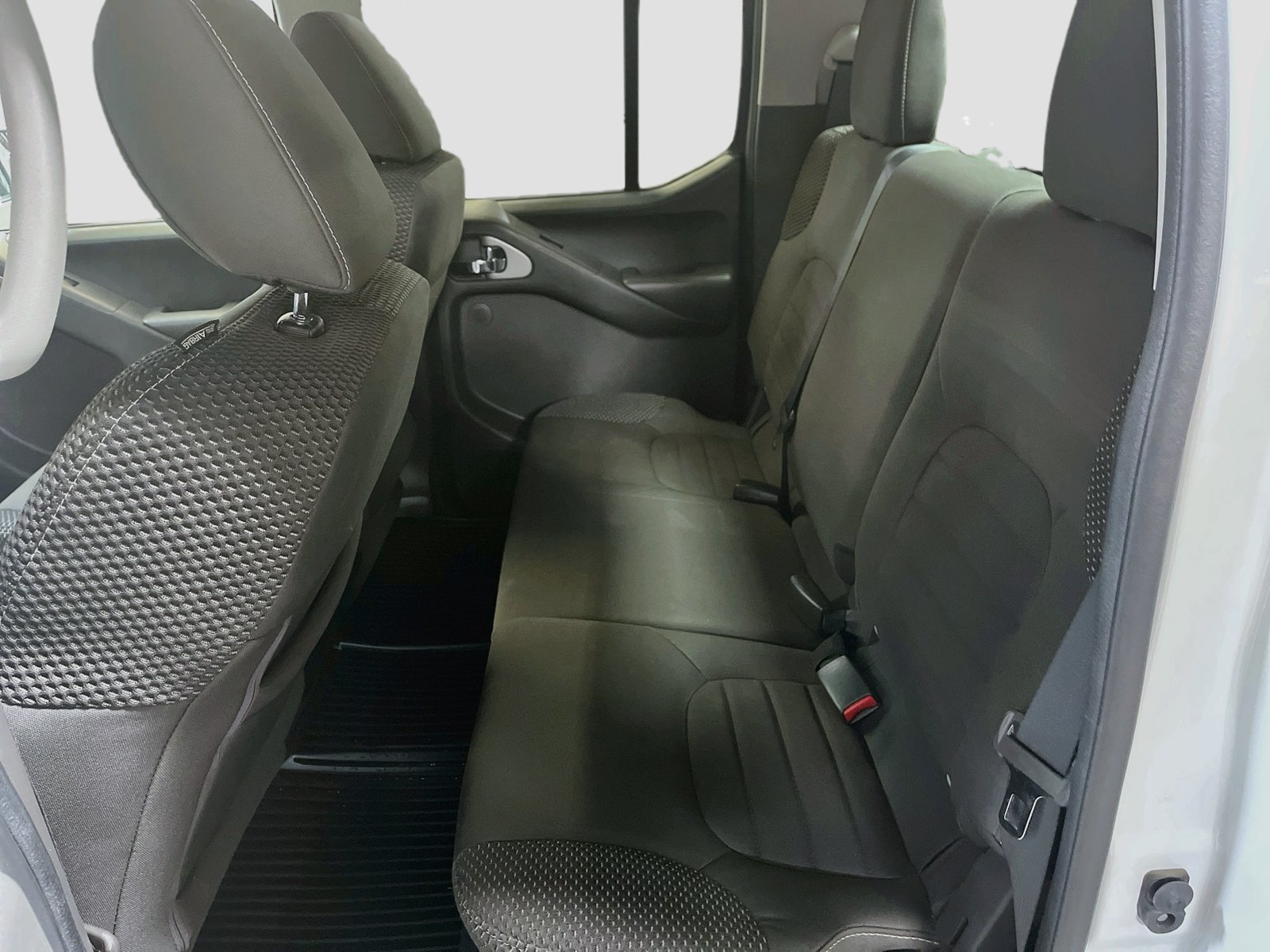Used 2019 Nissan Frontier PRO-4X AWD/4WD image 25