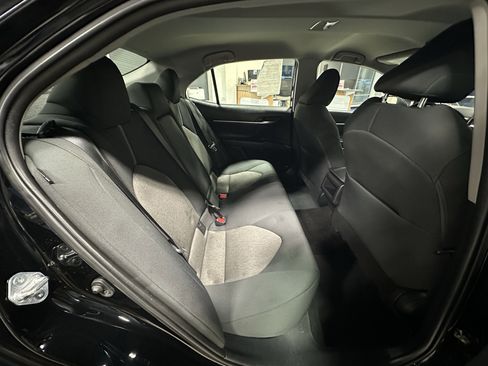 Used 2023 Toyota Camry LE image 18