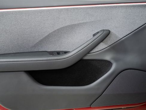 Used 2024 Tesla Model 3 Standard Range image 6