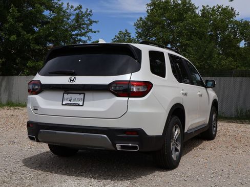 New 2026 Honda Pilot EX-L image 7