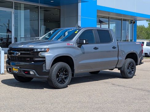Certified 2021 Chevrolet Silverado 1500 LT Trail Boss w/ LT Trail Boss Premium Package AWD/4WD image 6