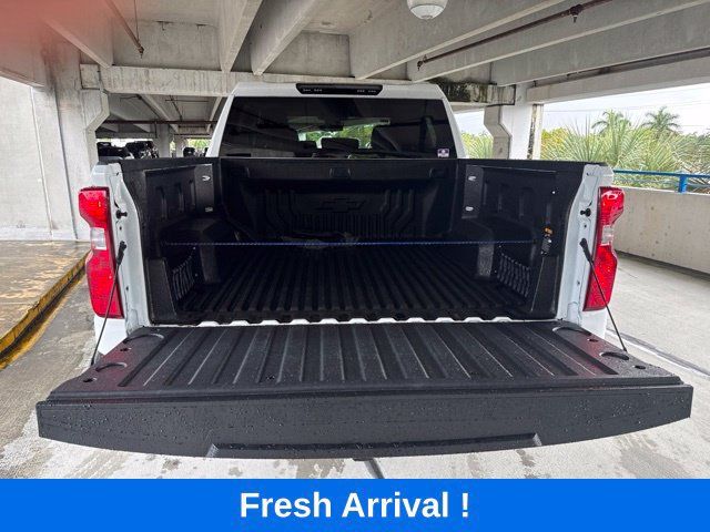 Used 2025 Chevrolet Silverado 1500 Custom RWD image 4