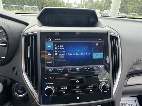 Used 2020 Subaru Forester Limited image 13